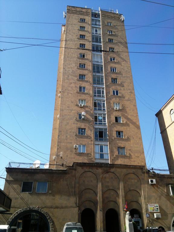 Askhouse Hotel Ereván Exterior foto